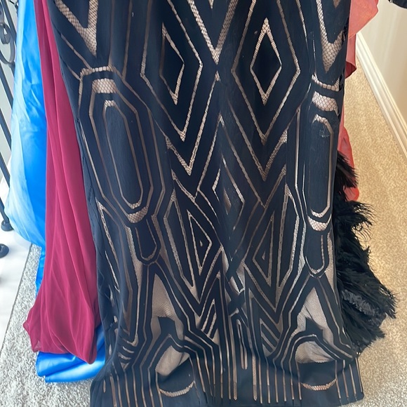 BCBG black and nude long sleeve gown - Picture 6 of 6